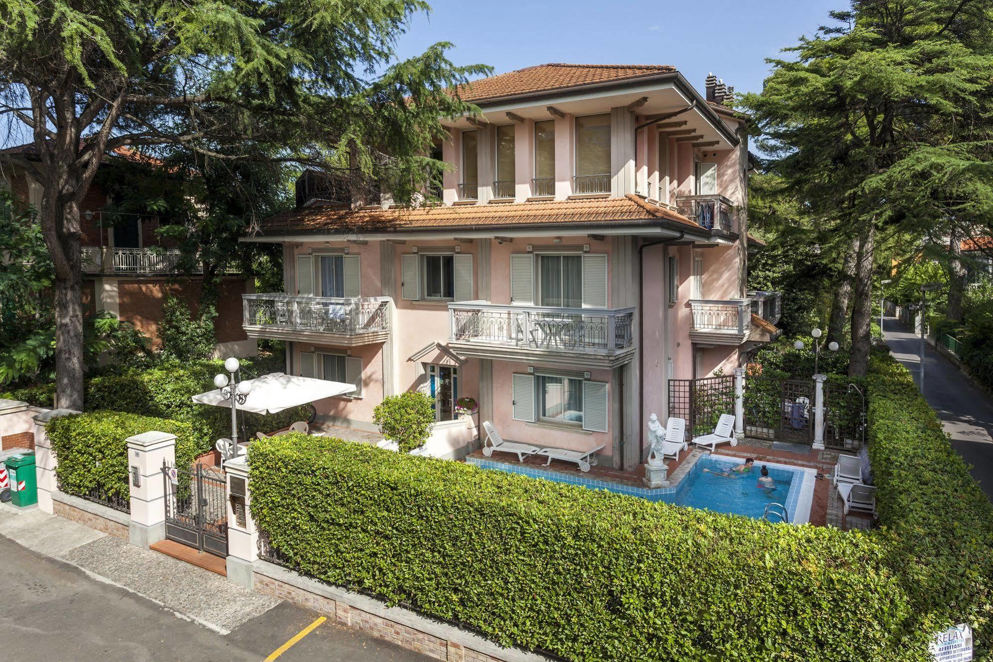 Residenza Villa Lidia Ричоне Екстериор снимка